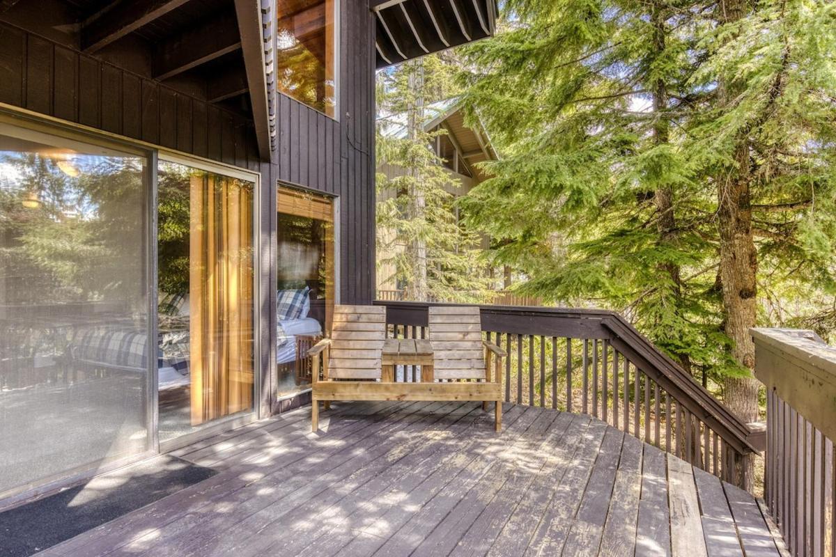 Great Blue Lodge - Spacious Ski Lodge, Hot Tub, Sauna, Game Room & More غوفيرمنت كامب المظهر الخارجي الصورة