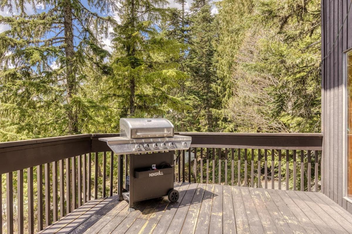 Great Blue Lodge - Spacious Ski Lodge, Hot Tub, Sauna, Game Room & More غوفيرمنت كامب المظهر الخارجي الصورة